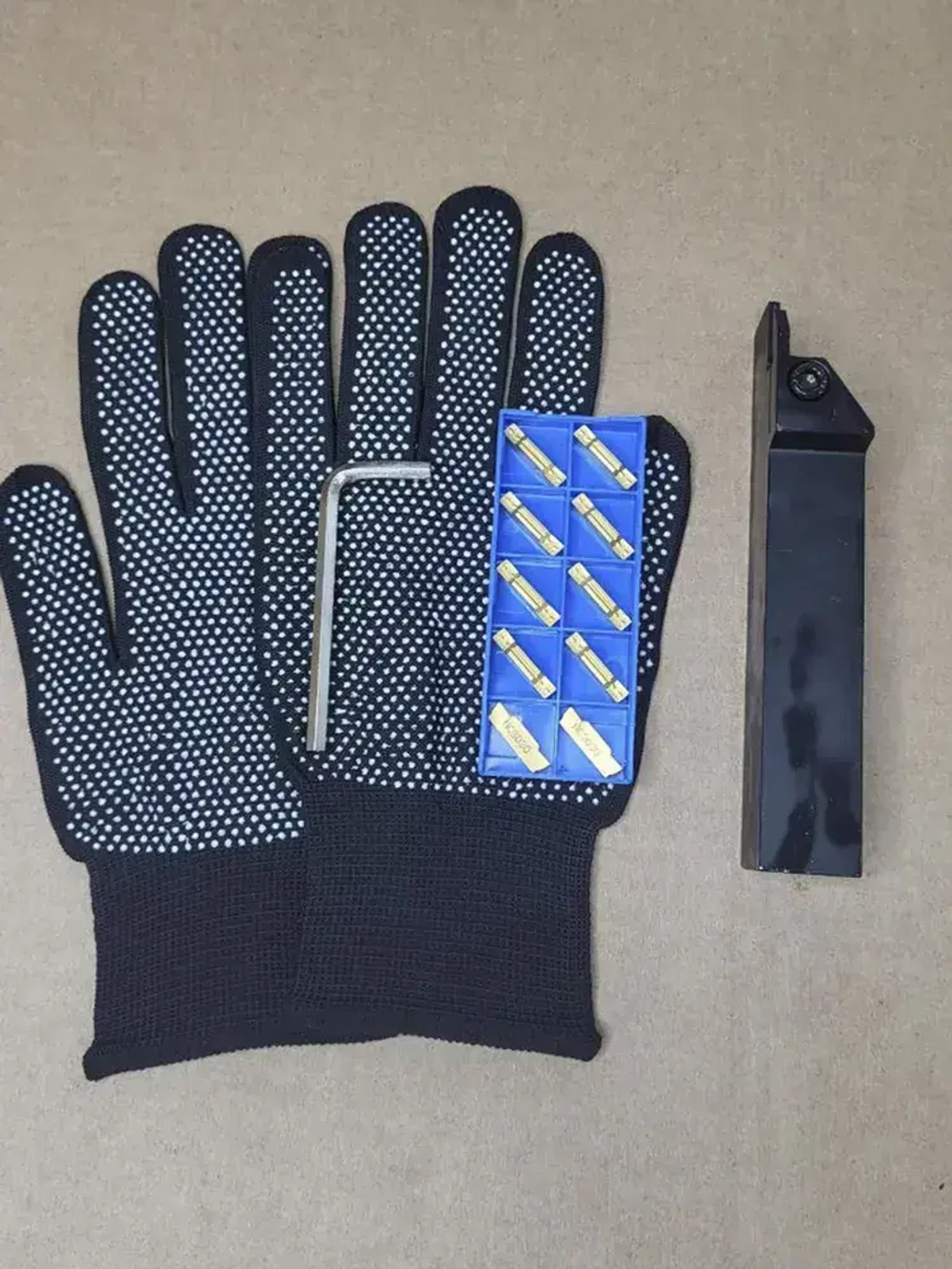 Резец отрезной по металлу MGEHR2525-4 со сменными пластинами