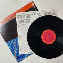 Винтажная виниловая пластинка LP Herbie Hancock Future Shock (Japan 1983) (Obi) Rockit Брейк данс из фильма Курьер 25AP 2672