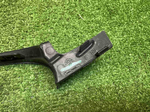 Накладка бампера RH Mercedes GLE V167 (23-нв) AMG