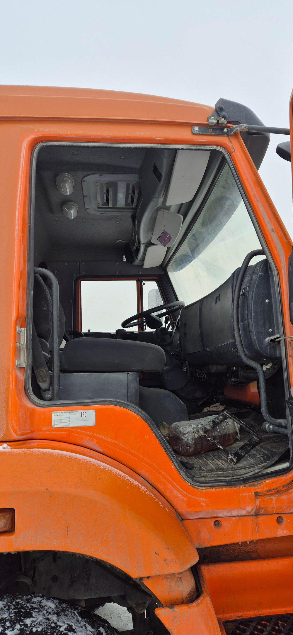 КамАЗ 6520 6x4 Самосвал 6520-3026012-53 (Дизельный, 11,7 л, 400 л.с., МТ)