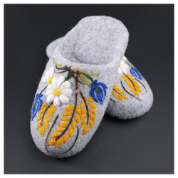 Валяные тапочки «Букет»