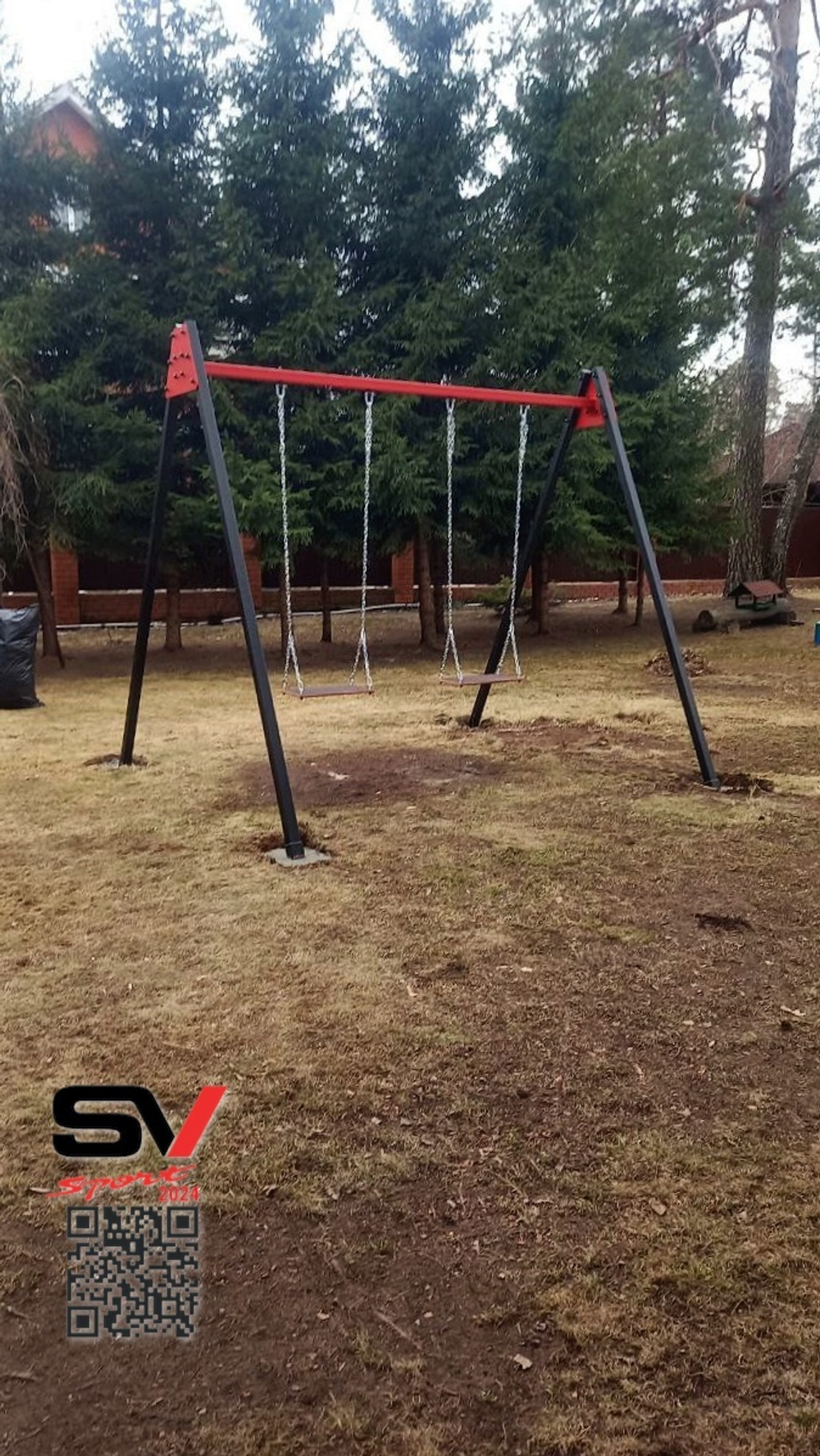 Монтаж уличных качелей Sv Sport