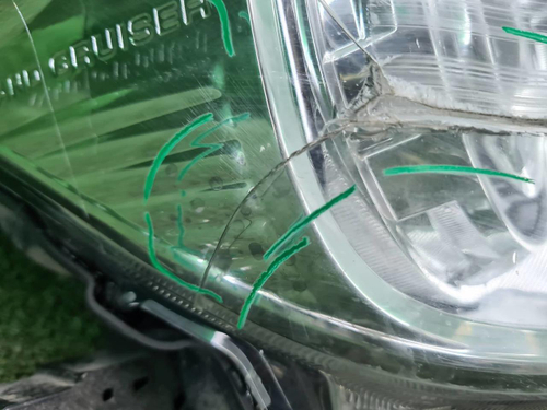Фара правая Land Cruiser 200 (12-15) ксенон