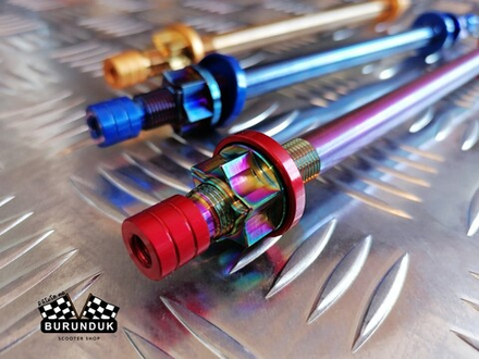 СТАЛЬНАЯ ОСЬ В ПЕРЕДНЕЕ КОЛЕСО 220 мм [ радужный ] DIO AF / ZX