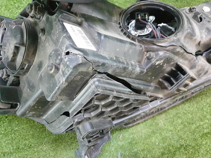 Битая Фара левая Hyundai Solaris 2 (2017-2020) галоген