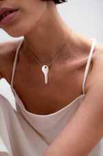 Цепь chain + key / the object