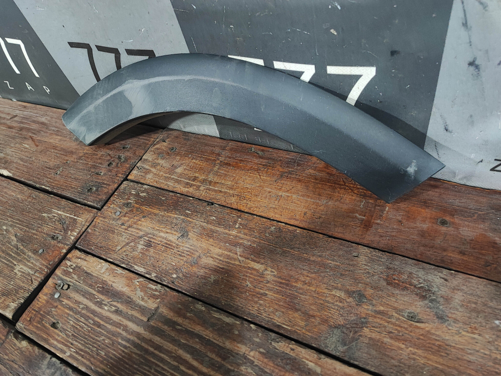 Накладка крыла заднего правого Geely Tugella 19-нв Б/У Оригинал 6073068300