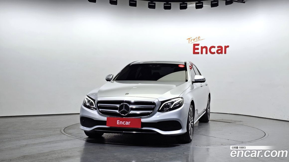 Mercedes-Benz E-Class W213 E300 Avangarde (07.2020)