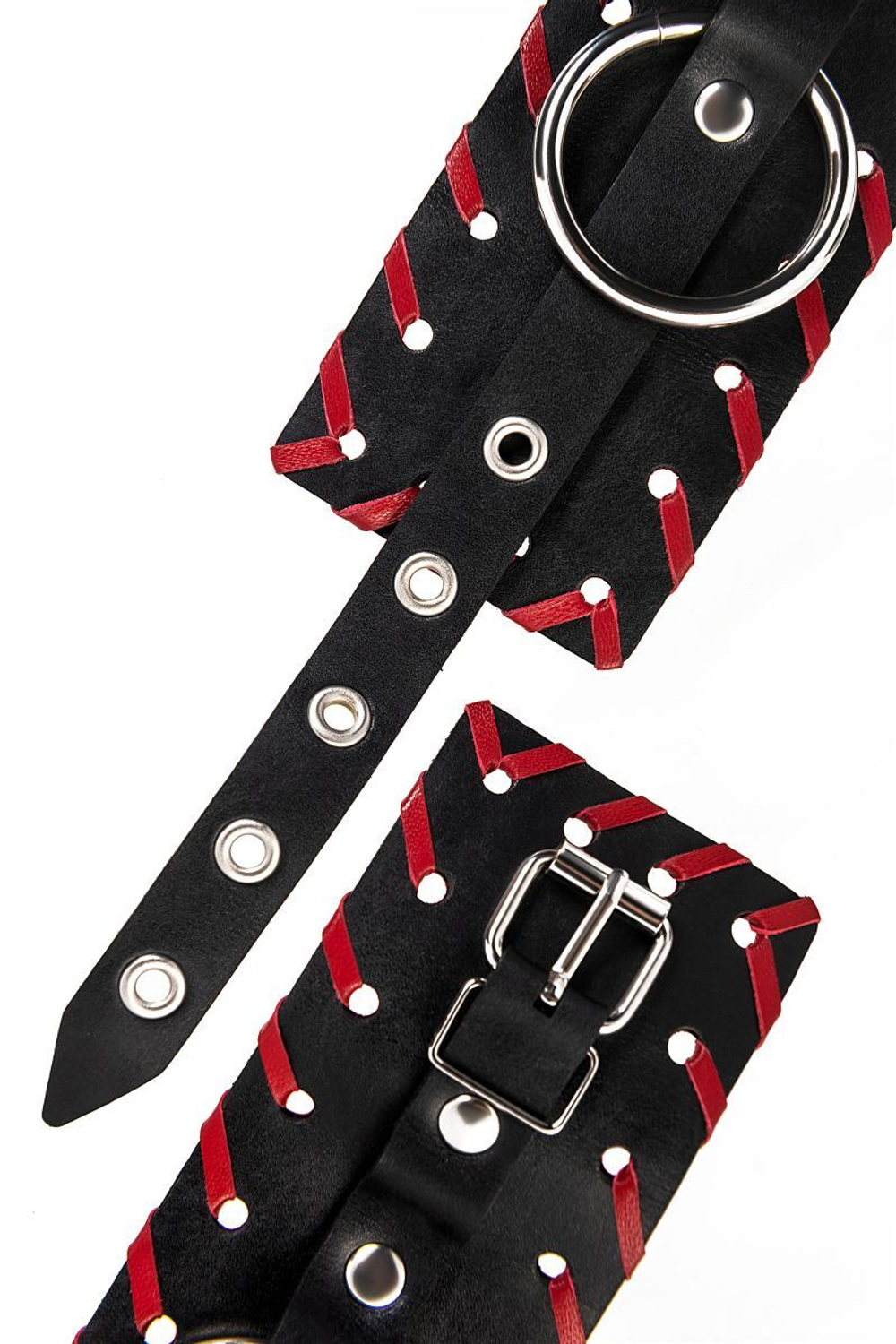 Черные оковы с красной окантовкой (Цвет: черный с красным)