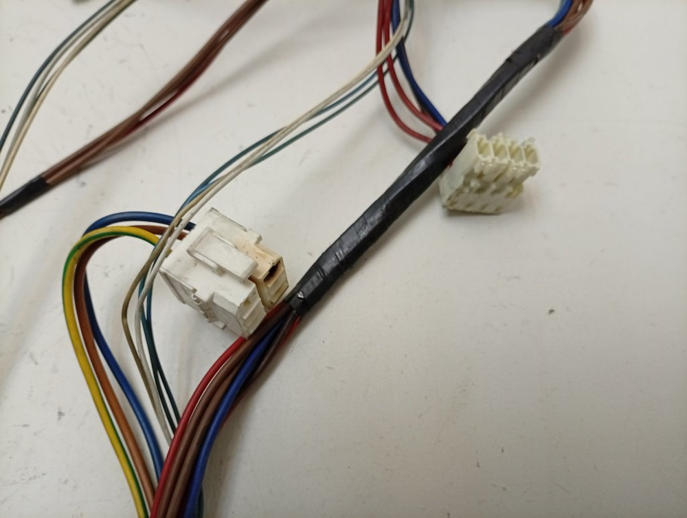 WISL103 кт63 Комплект проводов для стиральной машины Indesit WISL 103 б/у