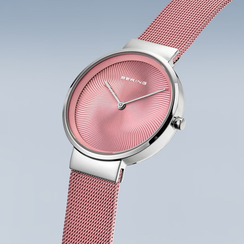 Женские наручные часы Bering 19031-989-GWP Набор с часами