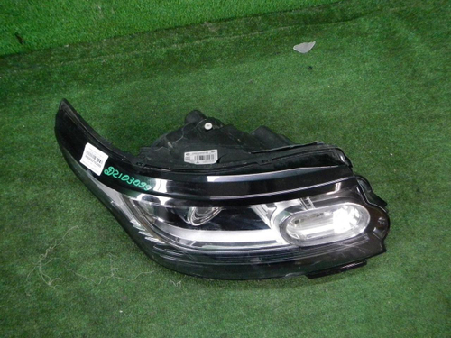 Битая Фара правая Range Rover Vogue 4 (2012-2017) ксенон