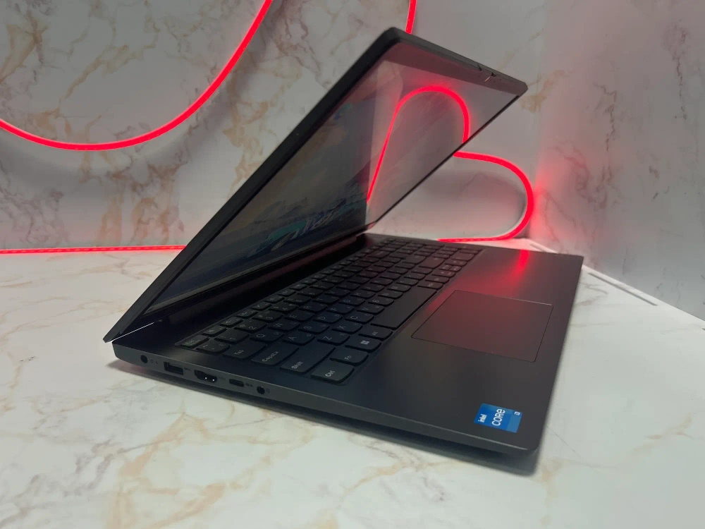 Ноутбук для бизнеса Lenovo V15 G2 ITL (82KBA002IH) 15.6"/Intel Core i3 1115G4/RAM 4 GB/SSD 256 GB/Intel UHD Graphics/1920x1080/TN/DOS/Подсветка кл-ры: нет/серый