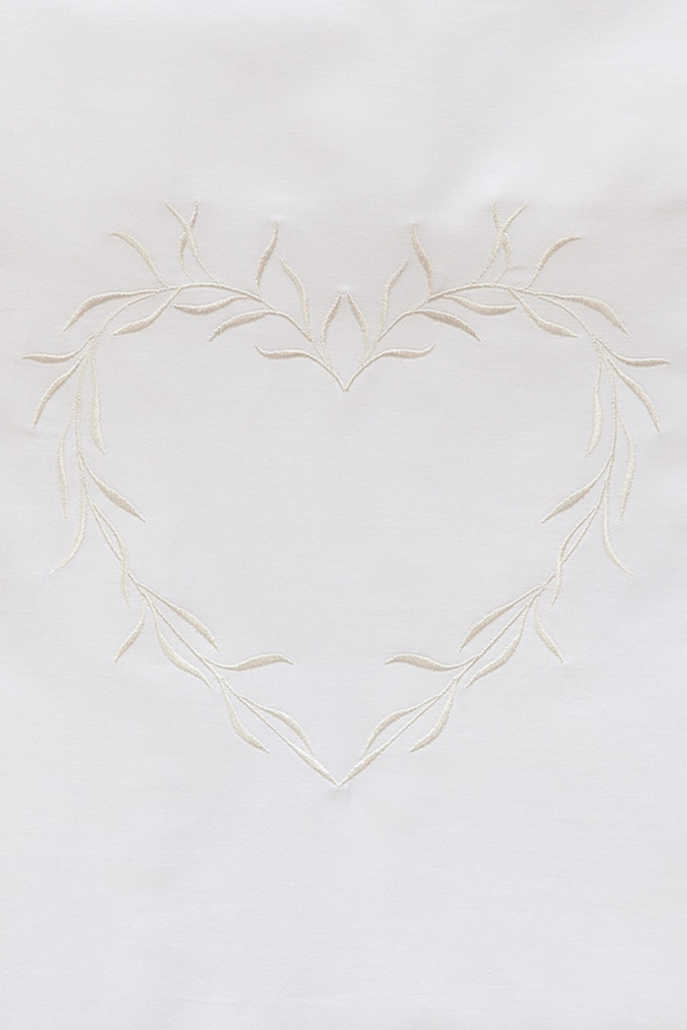 Наволочка 70х70 Luxberry Darling белая