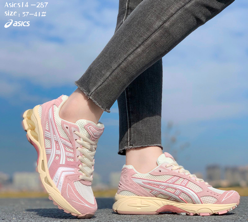 Кроссовки по 8 пар (37-41)р. ASICS14-287