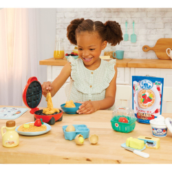 Little Tikes - Creative Chefs Набор для приготовления вафель + 18 аксессуаров 639685