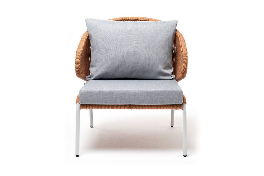 "Милан" кресло плетеное из роупа, каркас алюминий светло-серый (RAL7035) муар, роуп оранжевый меланж круглый, ткань светло-серая