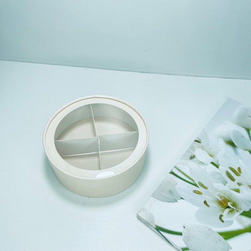 Коробка шайба с окном и разделительной крестовиной Бежевая