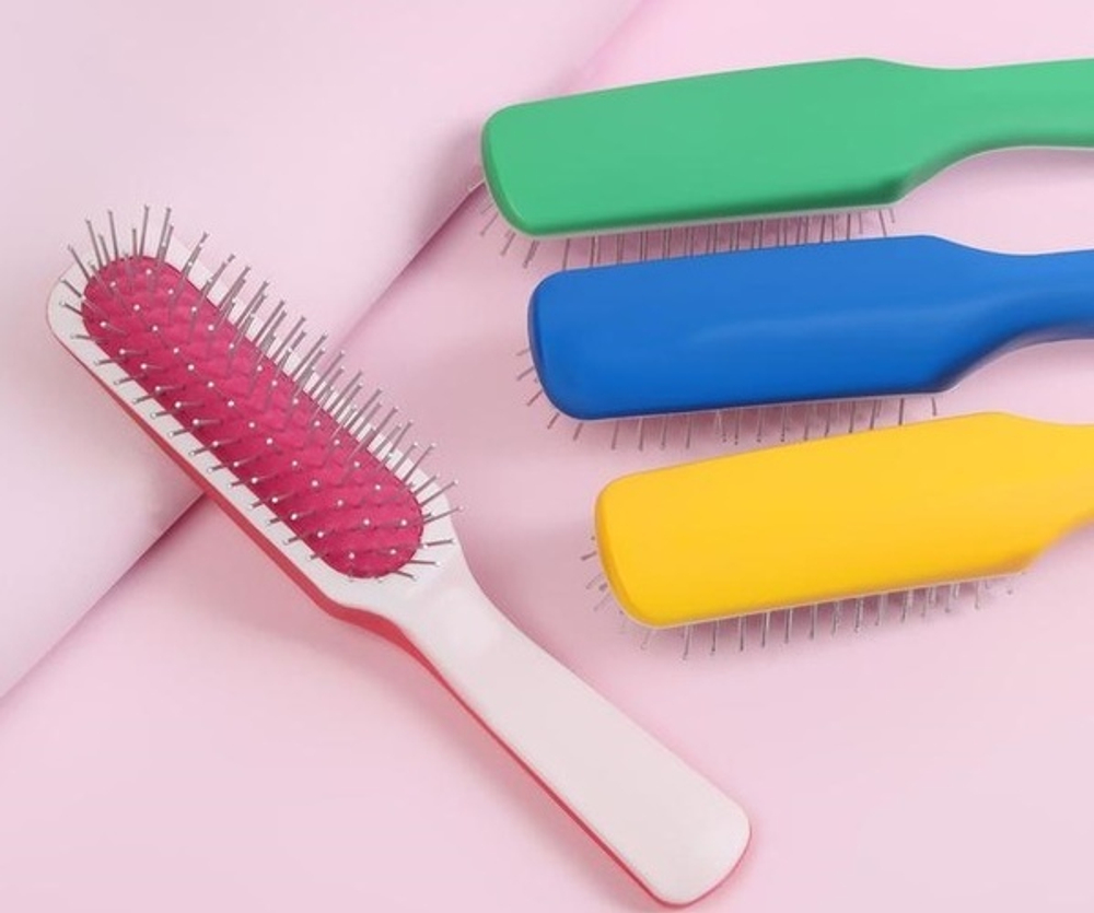 Расческа массажная для волос Жаклин, цвет микс, 3,5*20 см