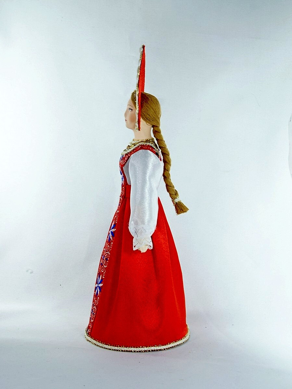 Кукла интерьерная Потешного промысла в  Девичьем русском праздничном костюме