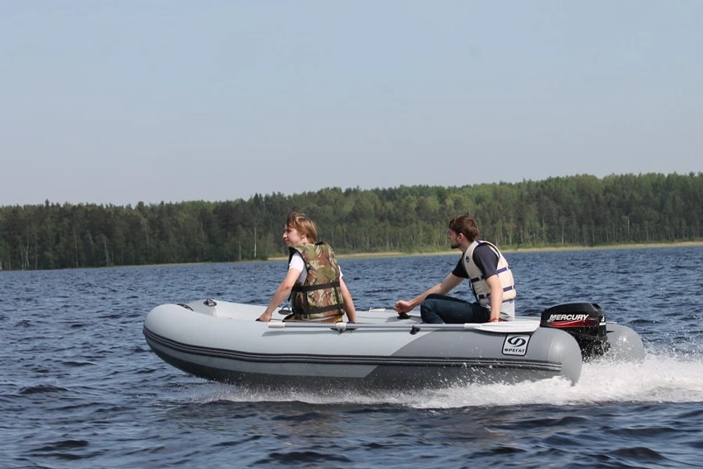 Лодка ПВХ Фрегат 370С Лик-Трос Серая