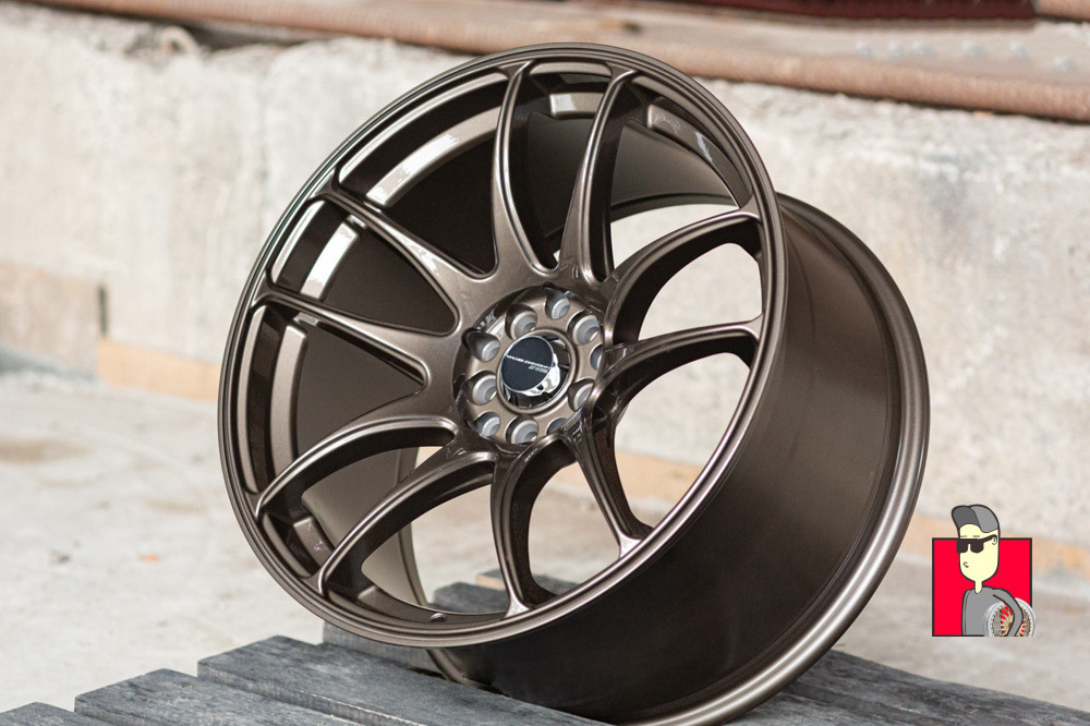 Комплект дисков Work Kiwami 18x9.5 et30 5x100/5x114.3