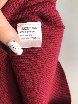 Платье в рубчик обтягивающего кроя, маркировка L/XL, визуально на 48/50 размер