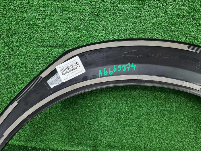 Расширитель задний правый Mercedes E W213 (16-23)