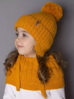 Шапка для девочки осенняя и снуд вязаные