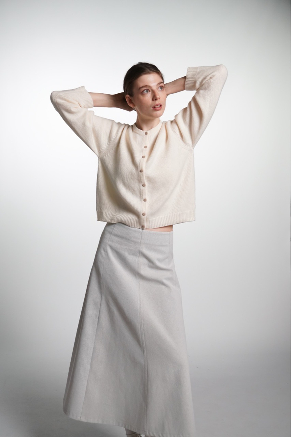 Юбка клиньями из плотного светло-серого хлопка