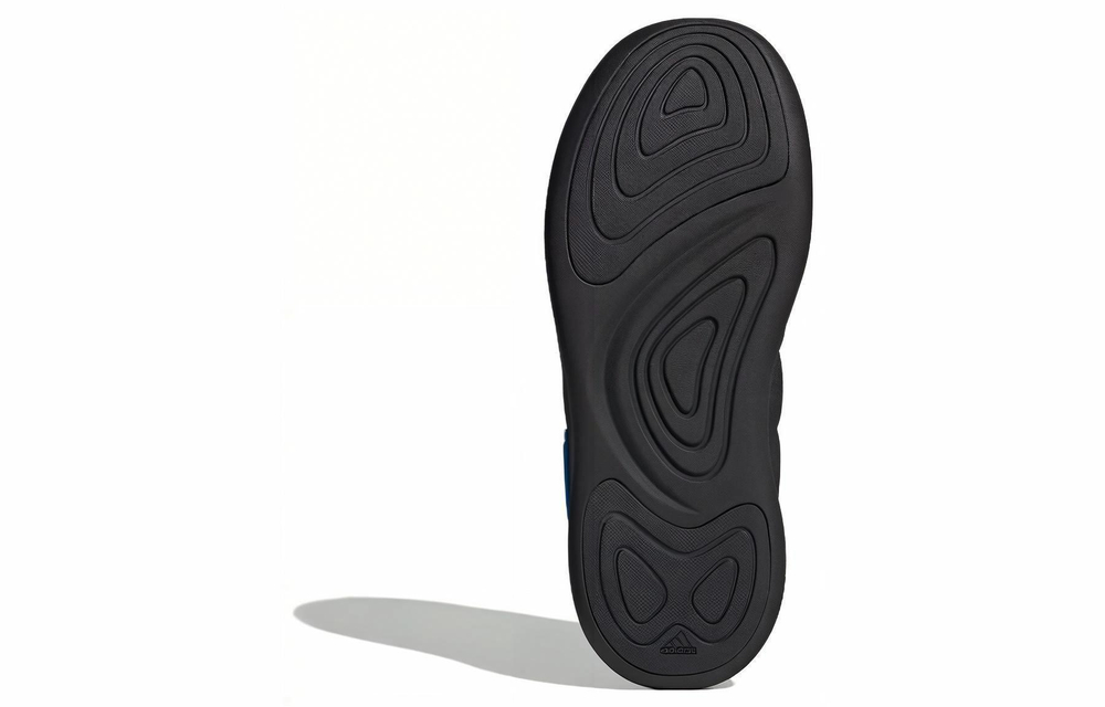 Кроссовки Adidas Adipuff