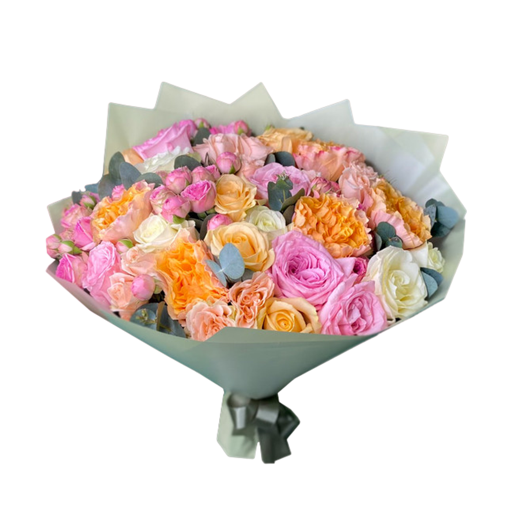 Большой букет пионовидных роз купить в Москве