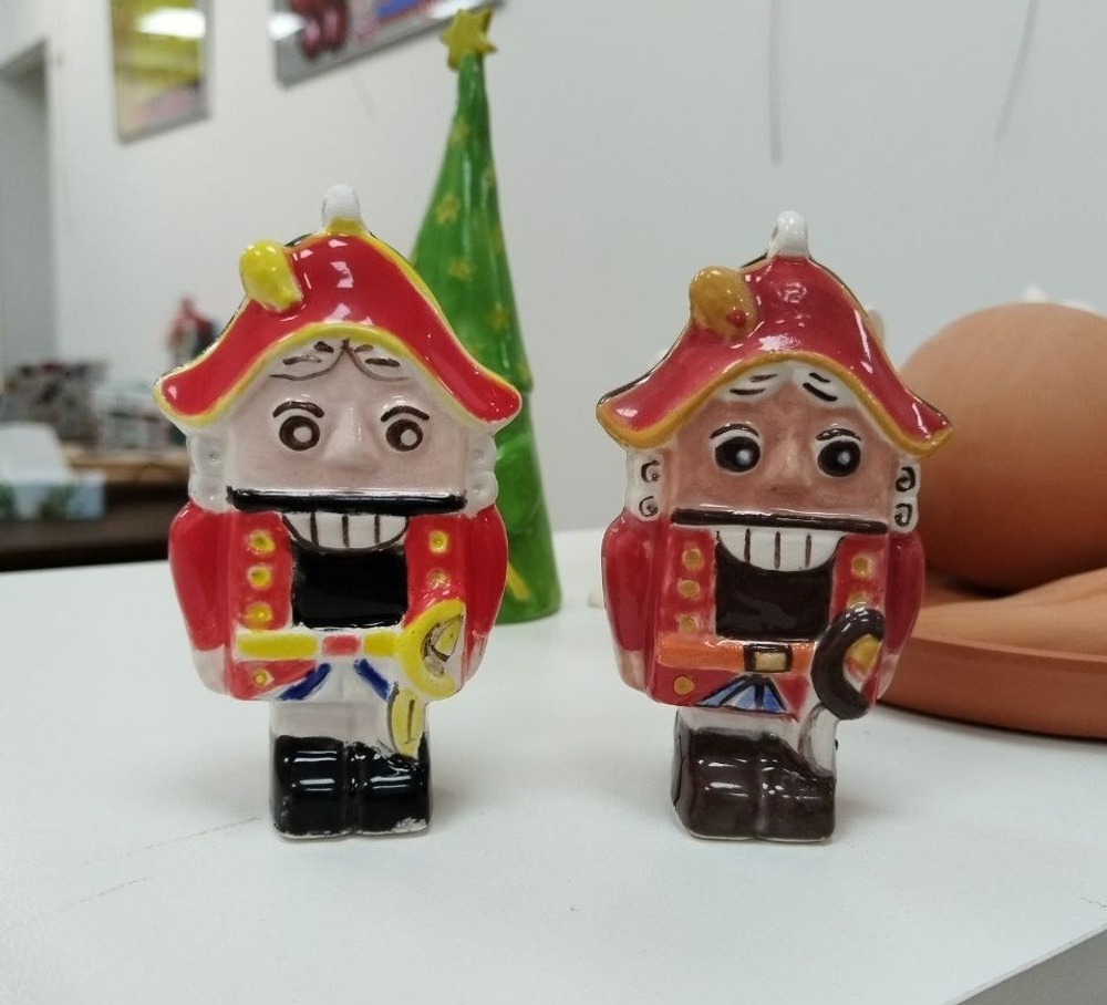 РОСПИСЬ ПО КЕРАМИКЕ. НОВЫЙ ГОД. 4+