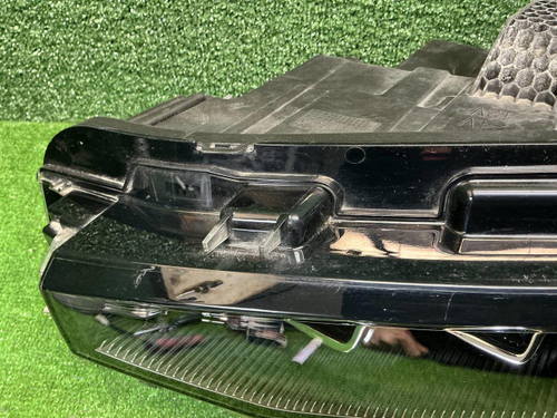 Фара левая Zeekr 001 (2021-н.в.) LED