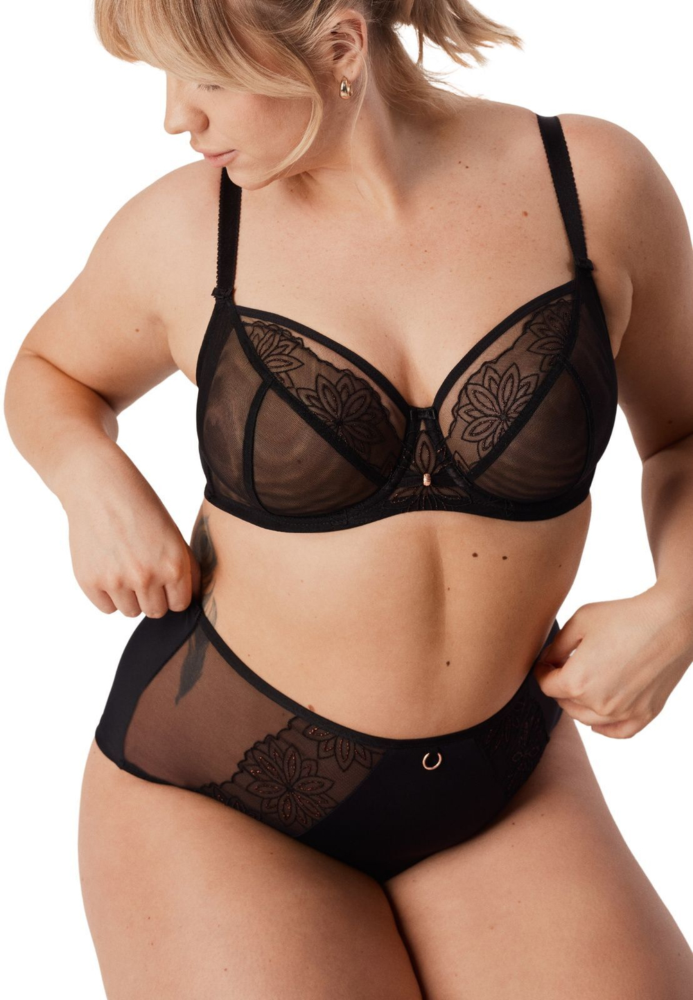 Бюстгальтер Roxane с вышивкой люрексом (Размер: 95E) (Цвет: черный)
