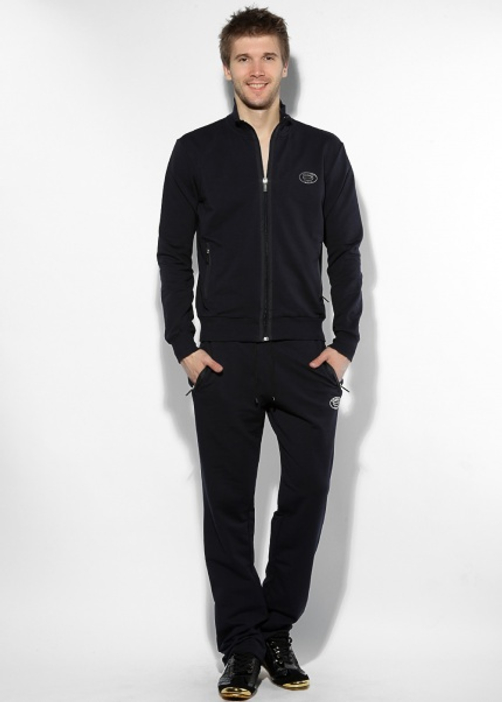 Спортивные костюмы