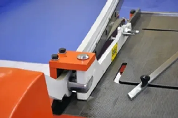 Ножная гильотина STALEX Q01-1.5x1320