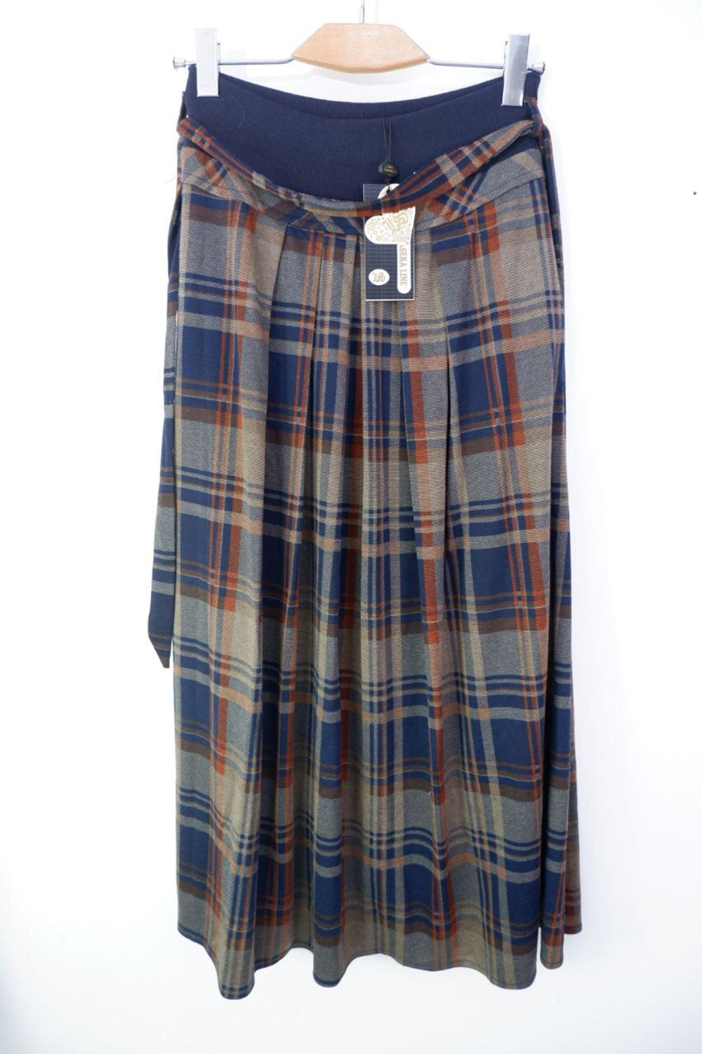 Юбка Lasera Line красивая 44 размер, новая