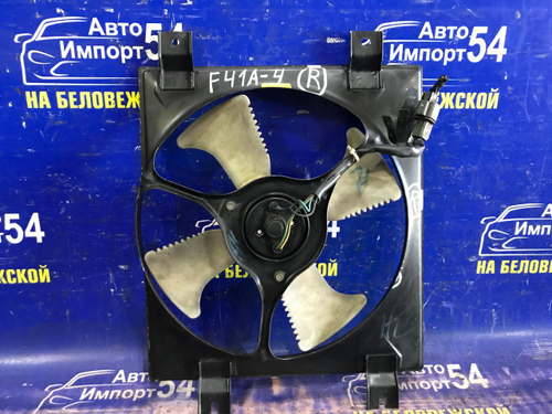 Диффузор радиатора кондиционера MITSUBISHI DIAMANTE 1997