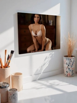 Картина на стену 40 X 50 Девушка