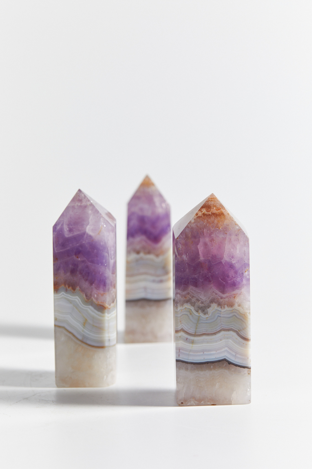 Аметист с голубым кружевным агатом призма