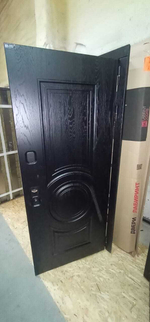 Дверь входная Лабиринт GRAND 28 Грунт под покраску  металлическая