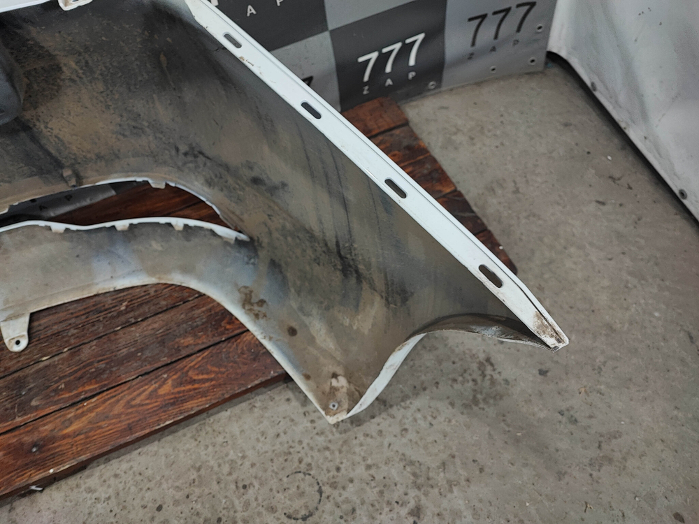 Бампер задний LADA Vesta 22-нв Б/У Оригинал 8450040066