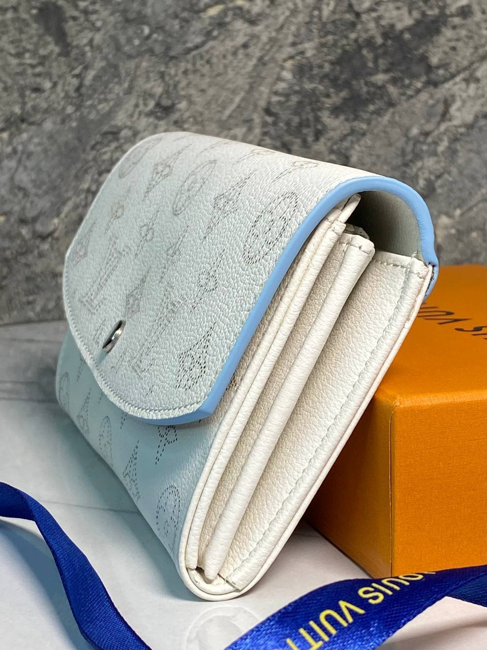Кошелек Louis Vuitton