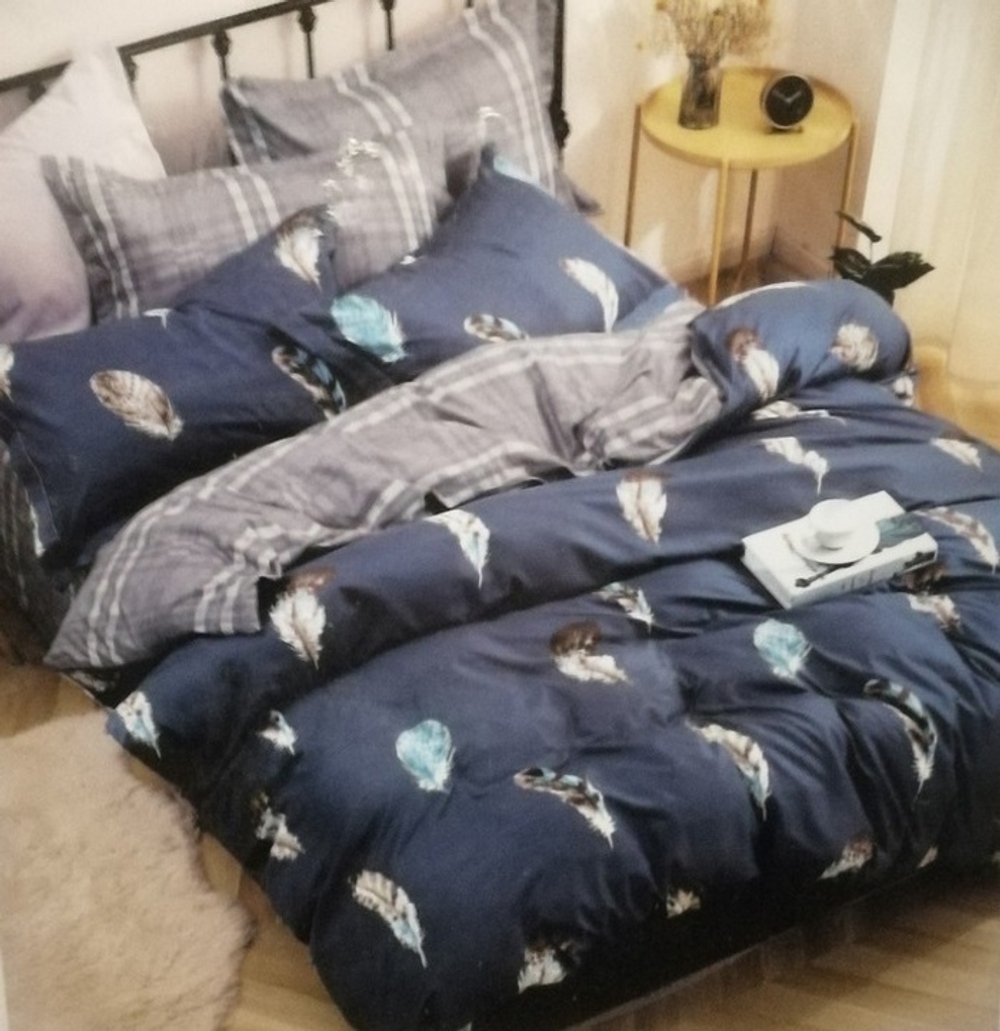 2-спальное постельное белье из сатина Синее с перьями