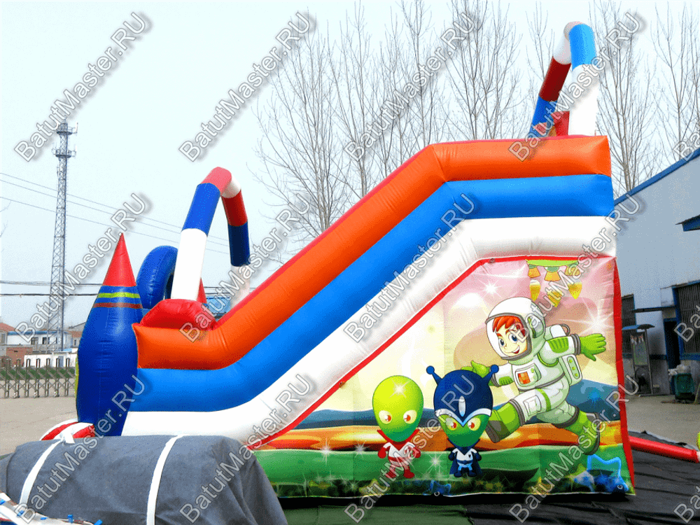 Надувная горка "Лунатик", размер 5*4*4,5 м.
