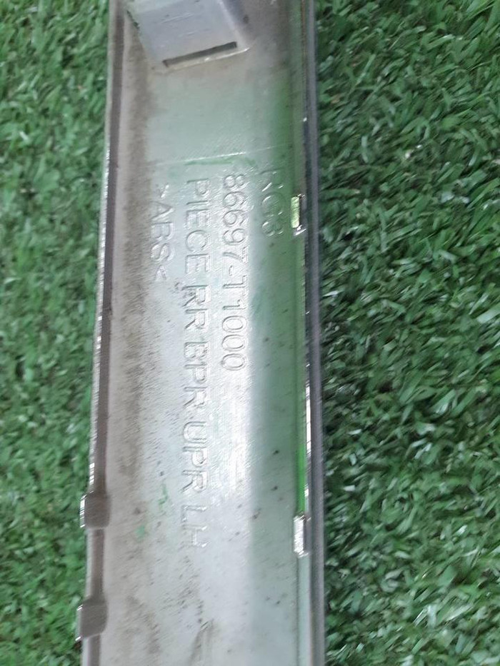 Молдинг заднего бампера Genesis G80 2 (2020-2024)