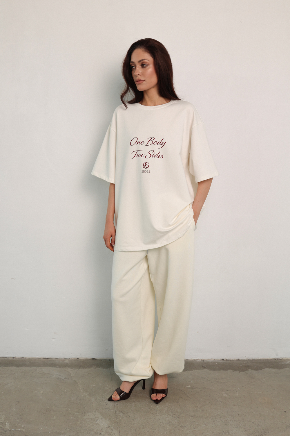 Футболка кремовая 2SIDES