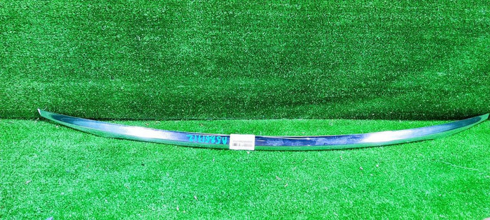 Молдинг крышки багажника Mercedes E W213 (2016-2021)