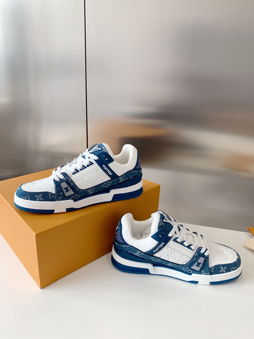 Louis Vuitton Trainer Sneaker